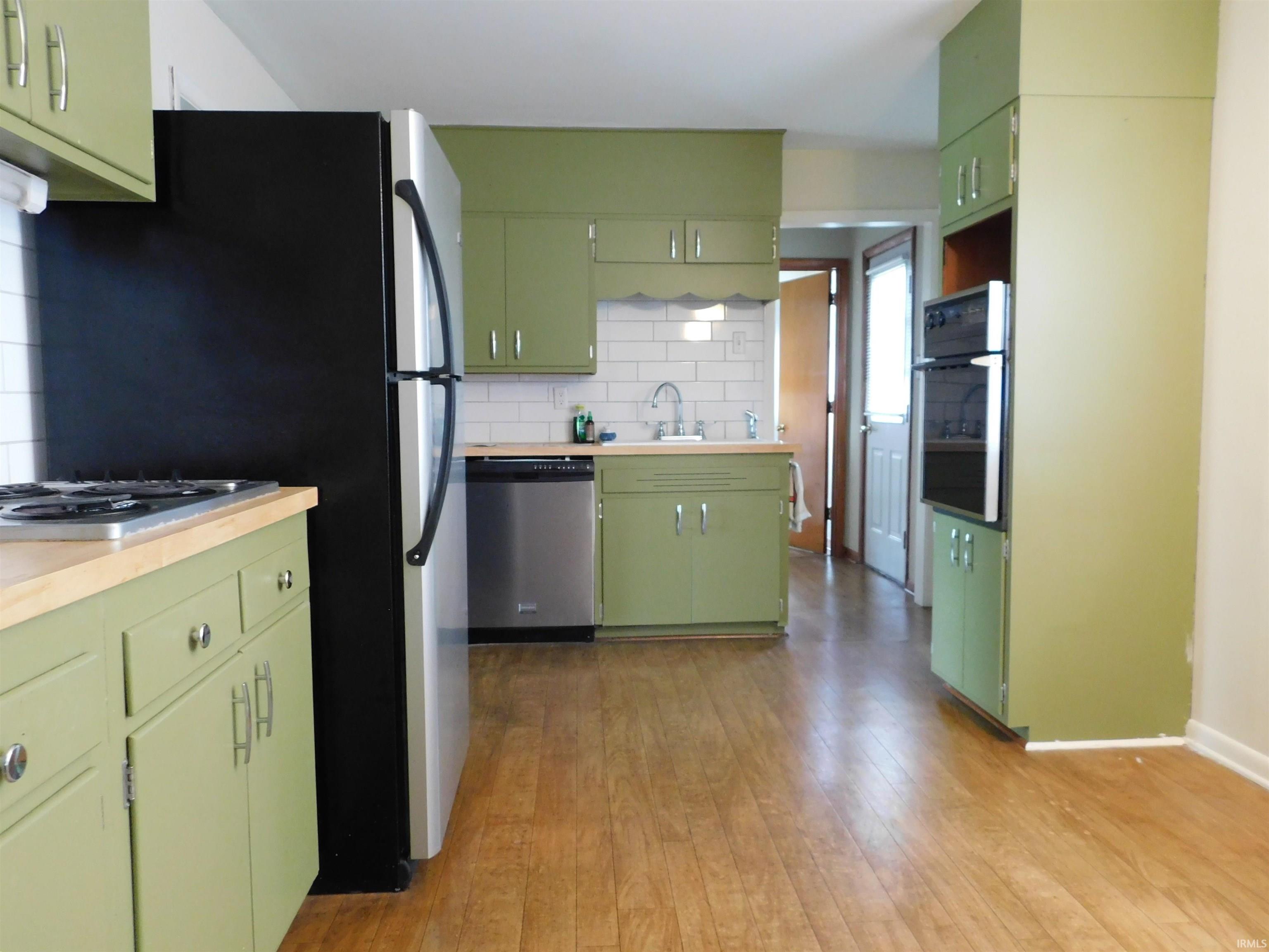 1801 Central Avenue Bedford, IN 47421 - Photo 6 of 16