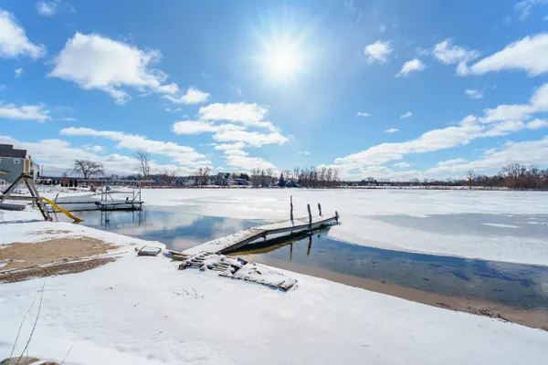 $410,000 | 963 Treasure Island Drive, Mattawan, MI 49071