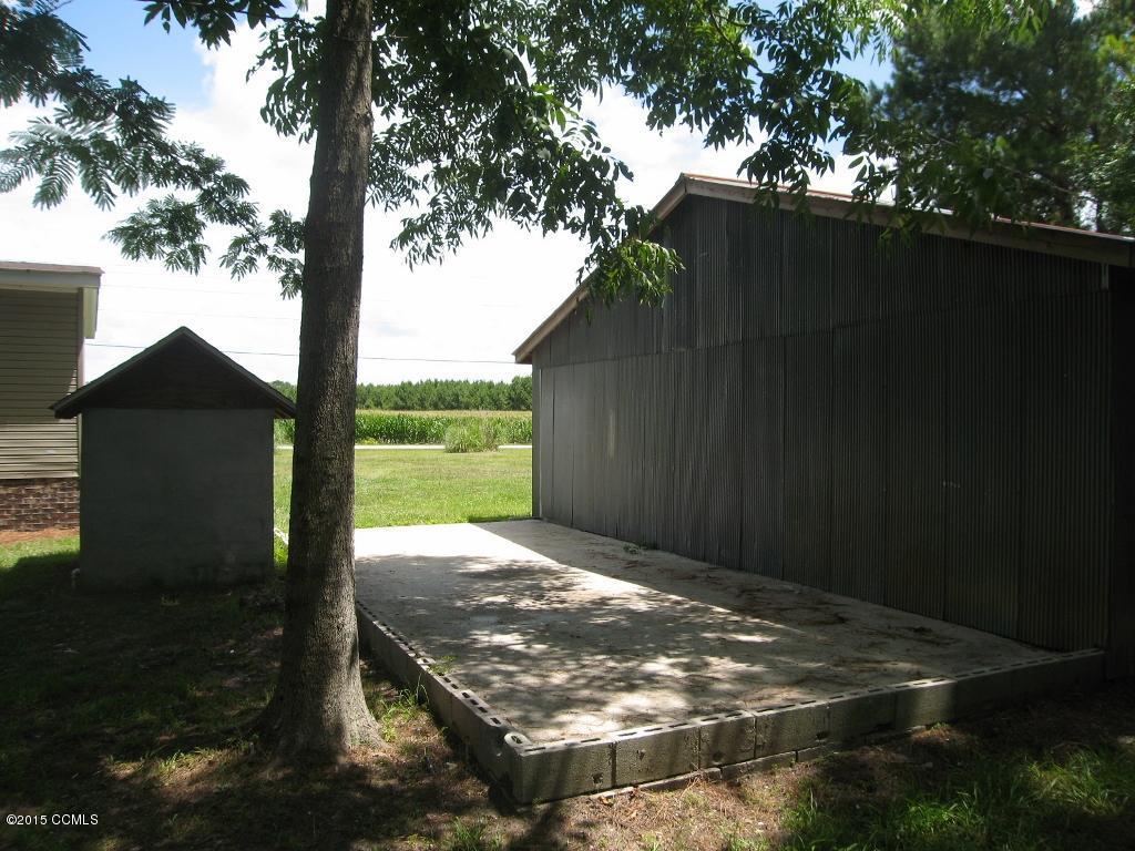 931 Old Winberry Road Newport, NC 28570 - Photo 14 of 19 IMG_2681 (1024x768)