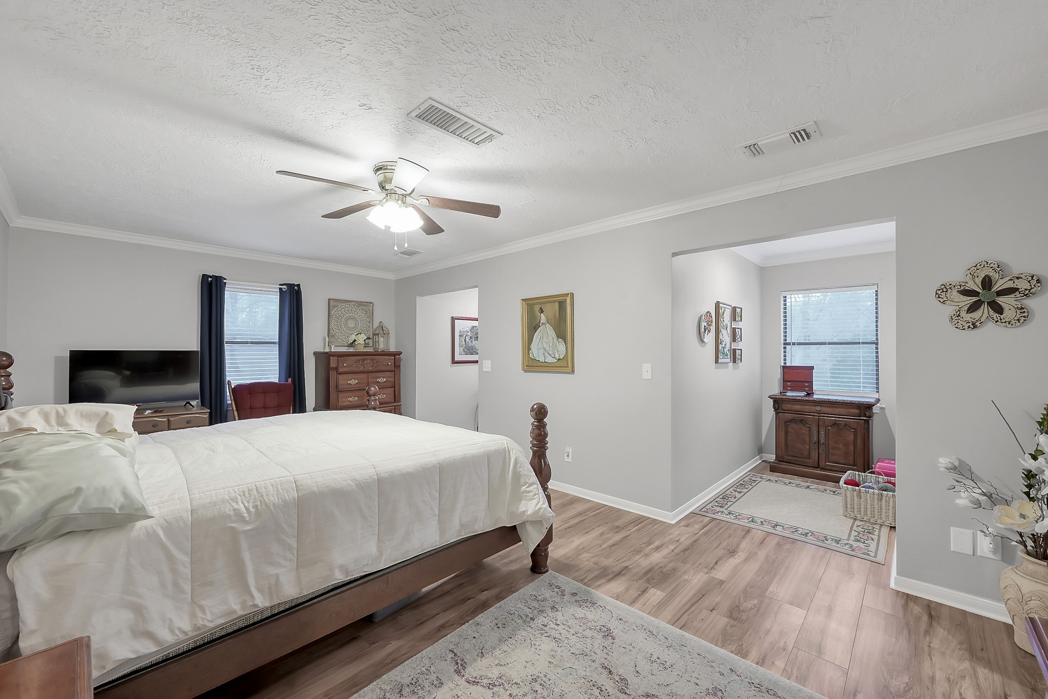 80 Nettie Phillips Road Coldspring, TX 77331 - Photo 25 of 49 Upstairs Primary Suite with two nooks for private reading/sewing space or your Peloton.