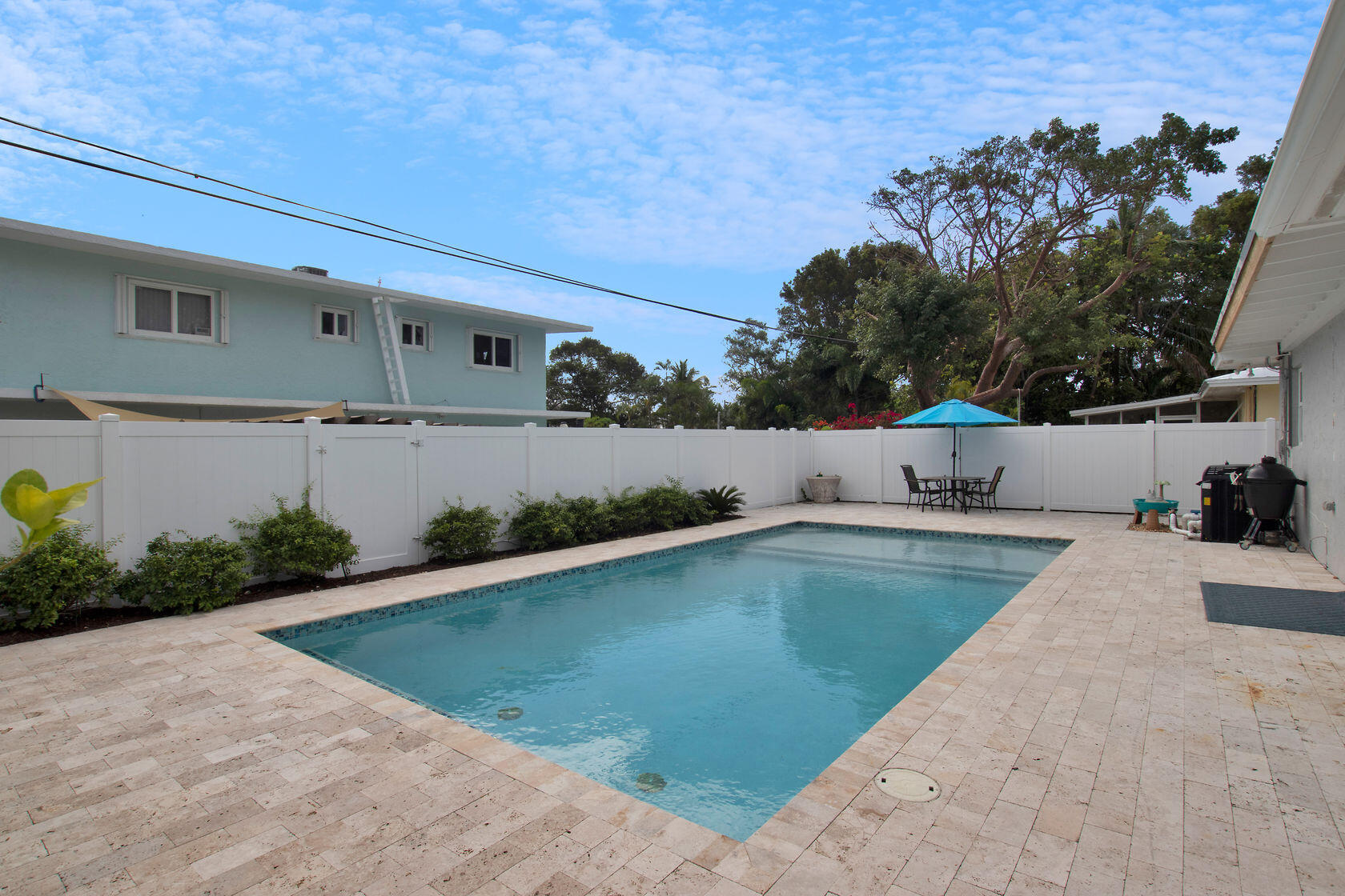 302 2nd Key Key Largo, FL 33037 - Photo 4 of 38 Pool 3