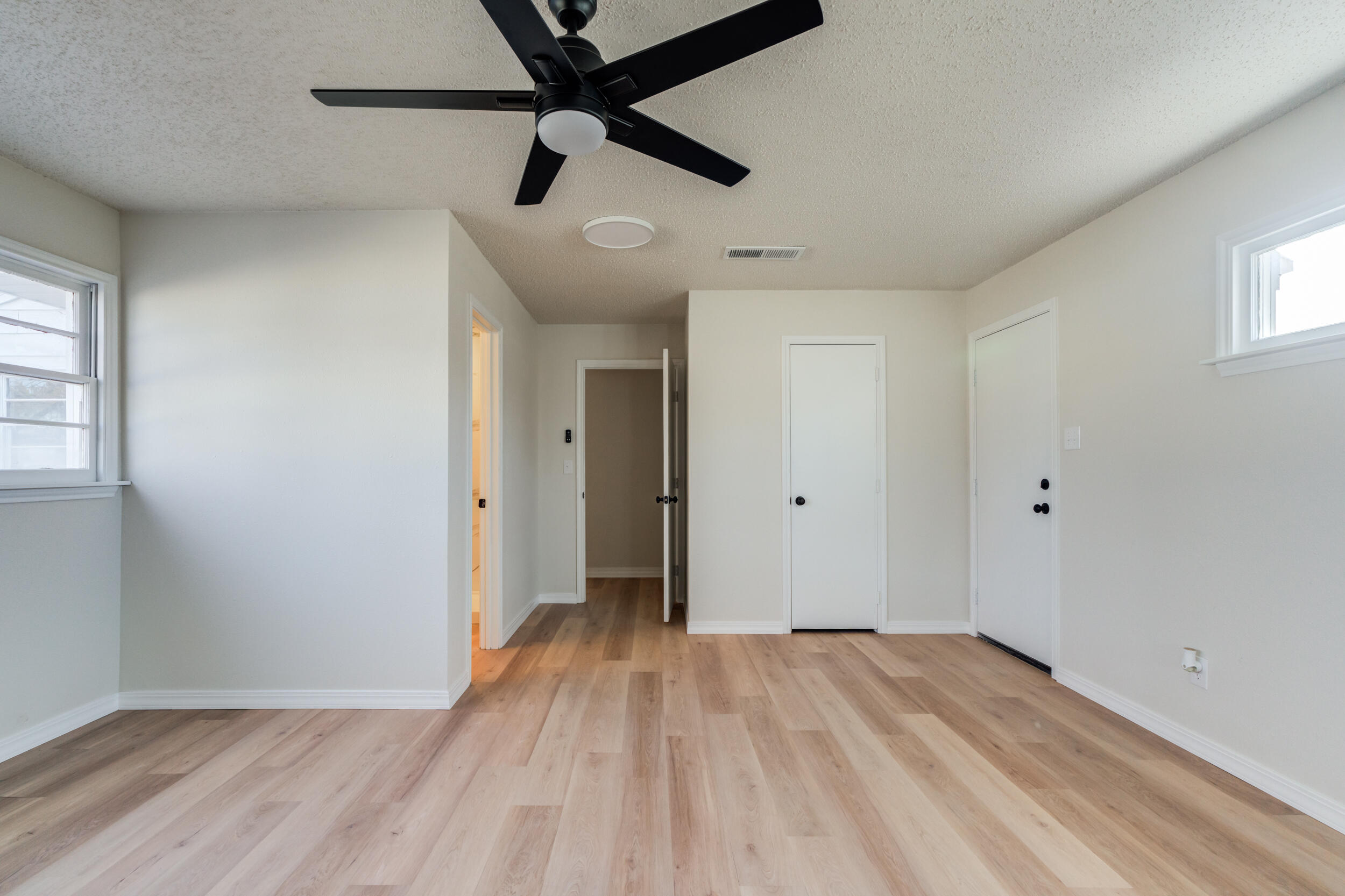 3610 30th Street Lubbock, TX 79410 - Photo 26 of 30 DSC07471_2_3_4_5