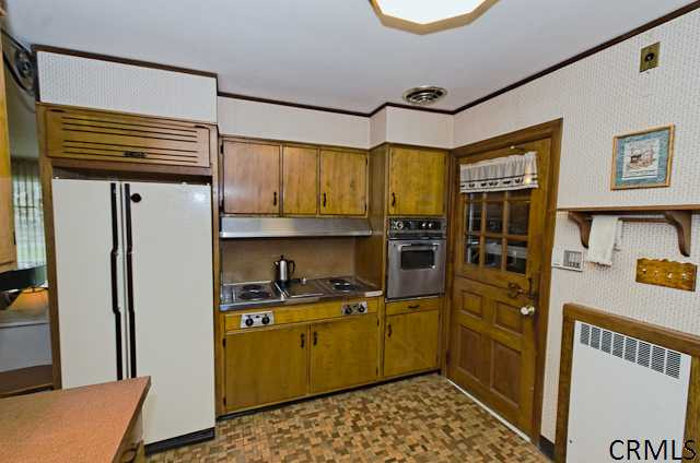 26 Partridge Road Bethlehem, NY 12054 - Photo 4 of 12 Photo 4