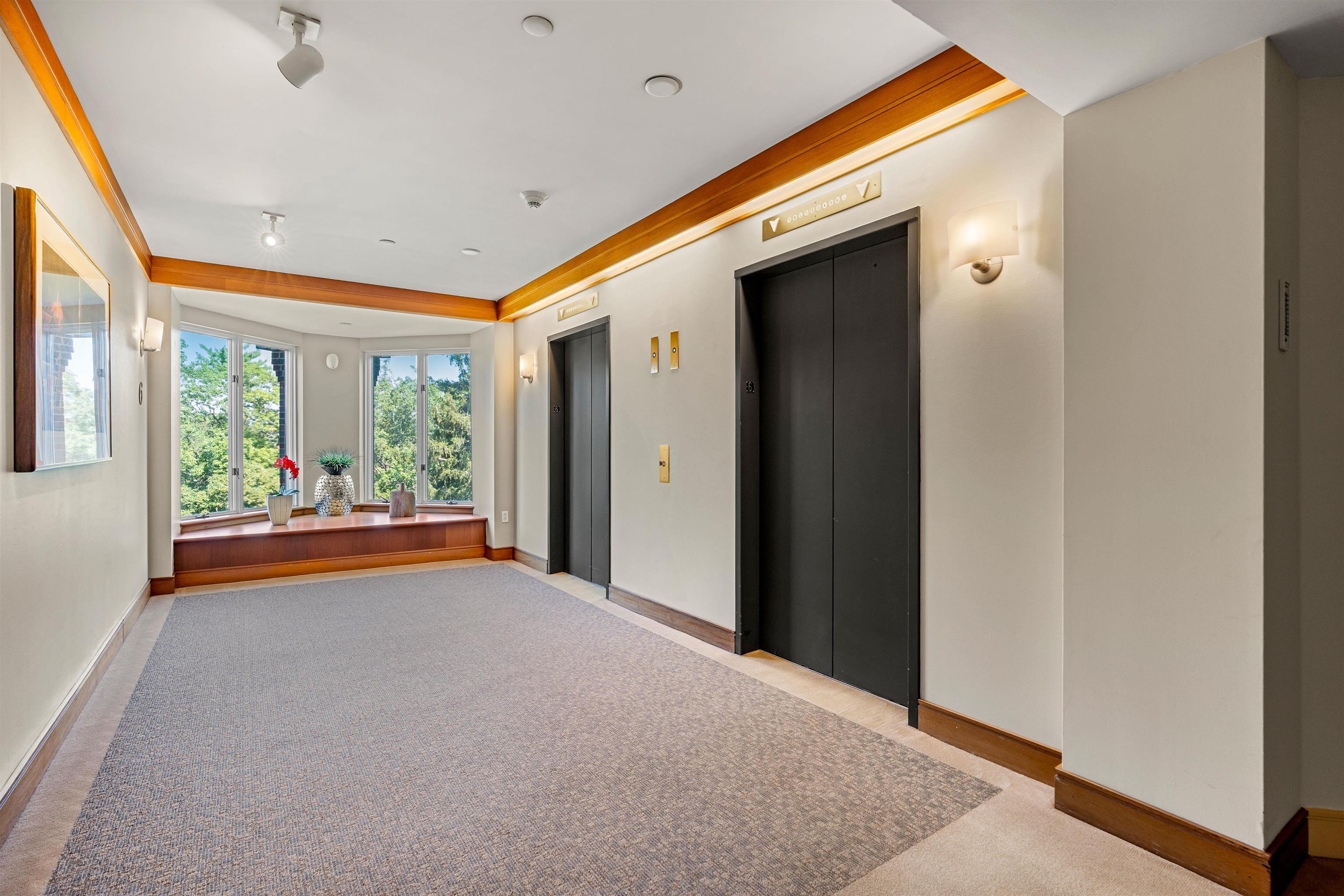 300 River Road, Unit 508/608 Manchester, NH 03104 - Photo 3 of 41