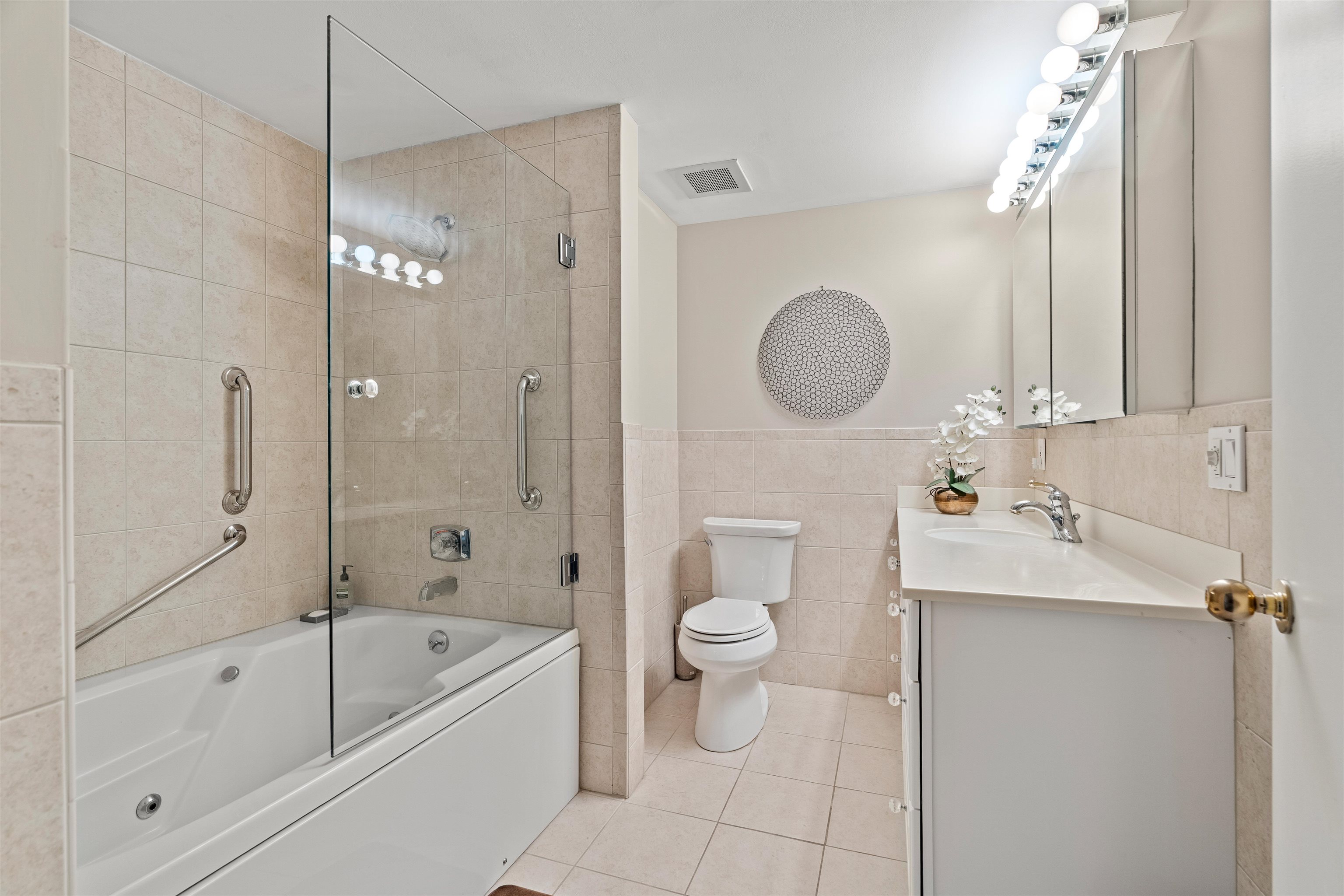 300 River Road, Unit 508/608 Manchester, NH 03104 - Photo 32 of 41