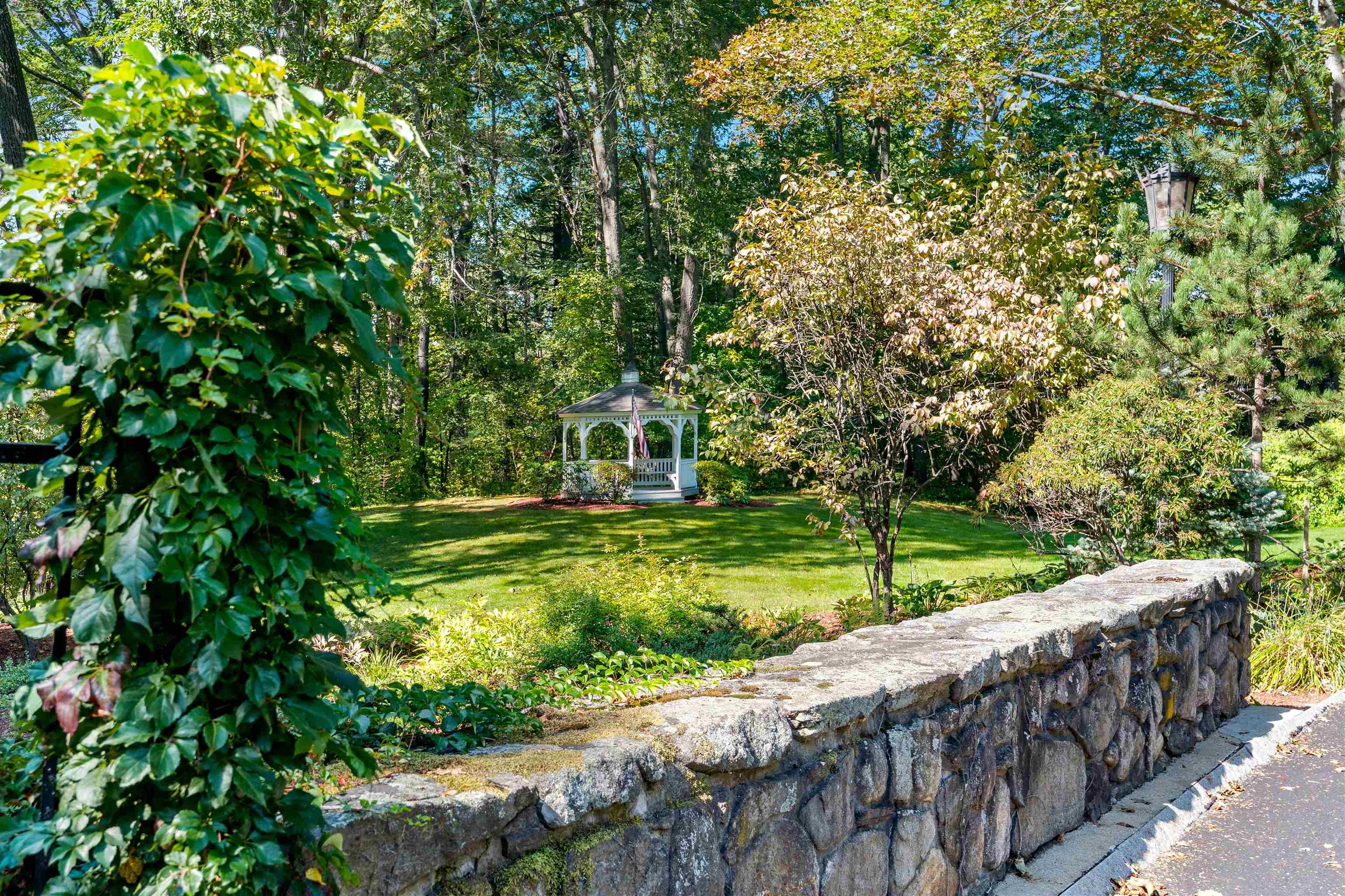 300 River Road, Unit 508/608 Manchester, NH 03104 - Photo 38 of 41