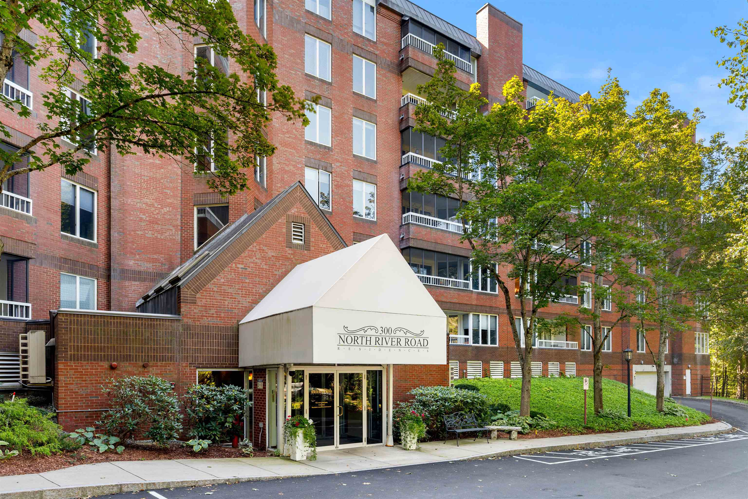 300 River Road, Unit 508/608 Manchester, NH 03104 - Photo 39 of 41