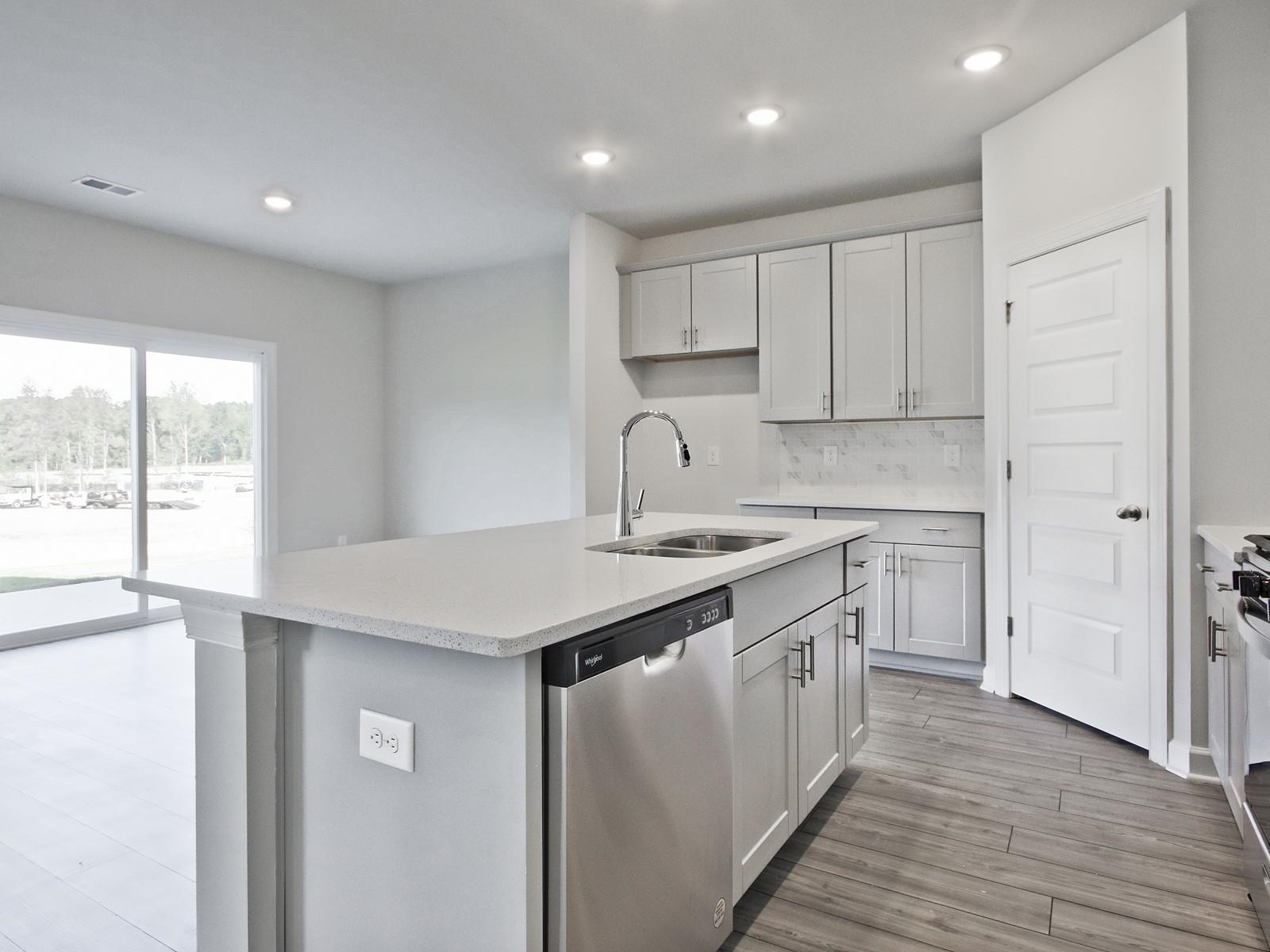 136 Layken Drive Fountain Inn, SC 29644 - Photo 13 of 34