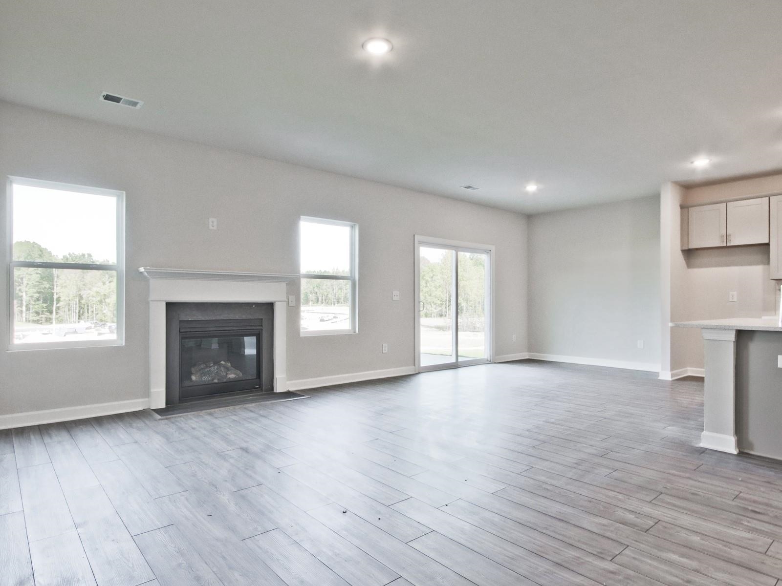 136 Layken Drive Fountain Inn, SC 29644 - Photo 9 of 34