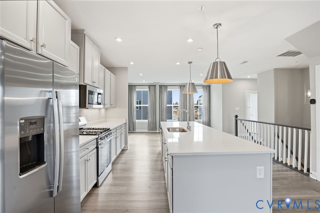 12006 Calgary Loop Chester, VA 23831 - Photo 11 of 52