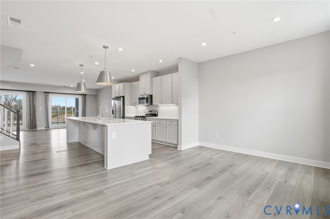 12006 Calgary Loop Chester, VA 23831 - Photo 15 of 52