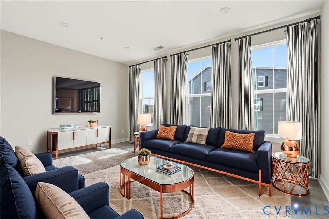 12006 Calgary Loop Chester, VA 23831 - Photo 4 of 52