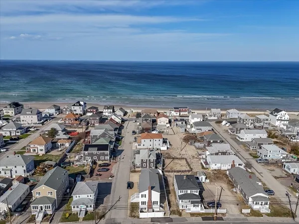 $1,050,000 | 25 11th Road, Marshfield, MA 02050
