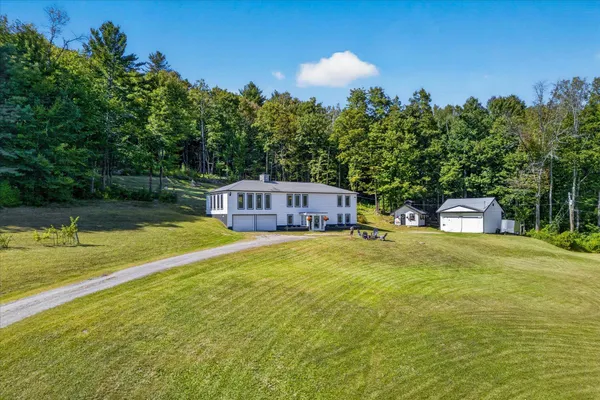 $679,000 | 661 Wright Orchard Road, Grafton, VT 05146