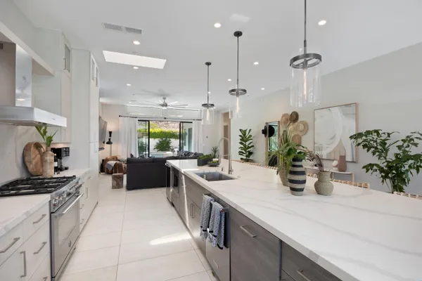 $4,500 | 52085 Avenida Cortez, La Quinta, CA 92253