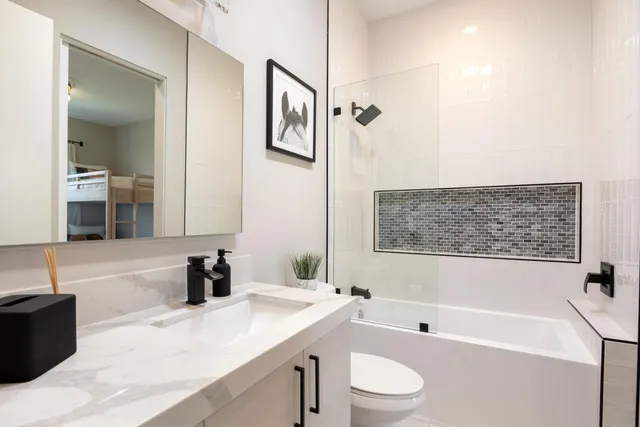 $4,000 | 52085 Avenida Cortez, La Quinta, CA 92253