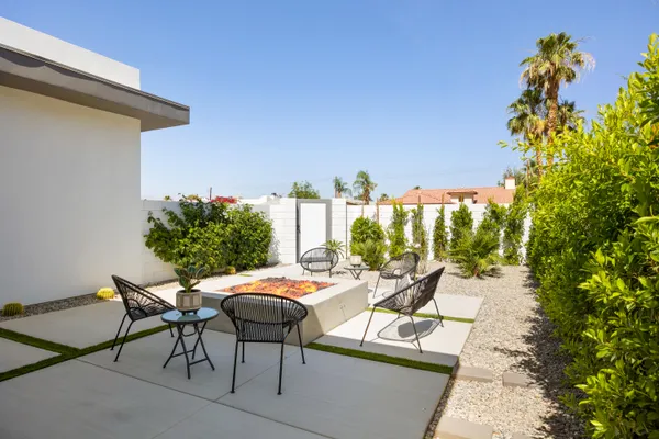 $4,500 | 52085 Avenida Cortez, La Quinta, CA 92253