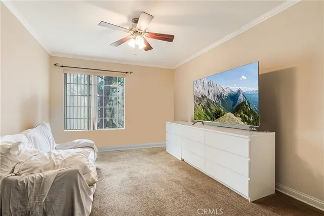 $584,999 | 21400 Burbank Boulevard, Unit 313, Woodland Hills, CA 91367