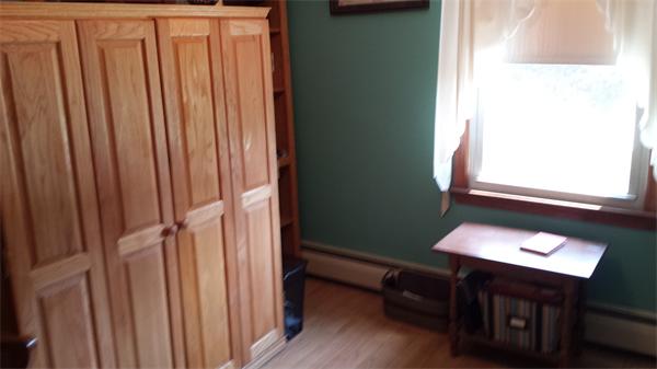 117 Mohawk Drive Seekonk, MA 02771 - Photo 7 of 16 a room with toys and window