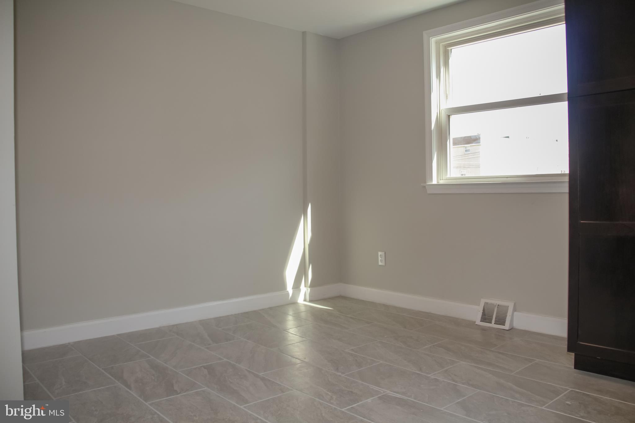 4307 Greenmount Road Philadelphia, PA 19154 - Photo 10 of 33 Gallery Image 10