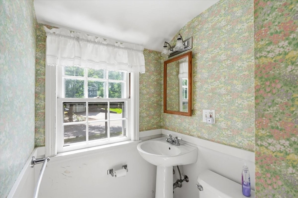 97 Green Street Needham, MA 02492 - Photo 24 of 42