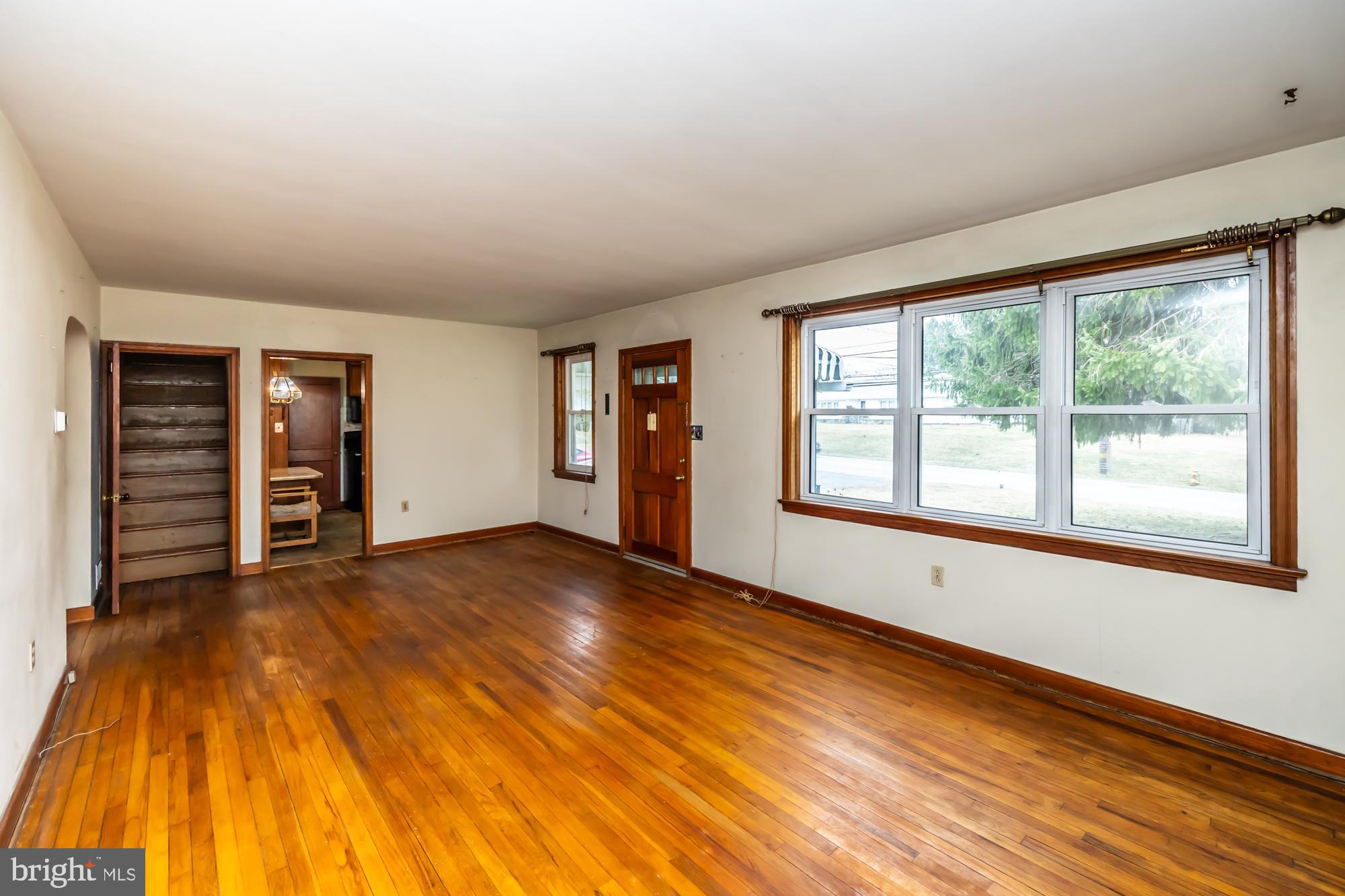 112 Bondsville Road Downingtown, PA 19335 - Photo 7 of 35 Gallery Image 7