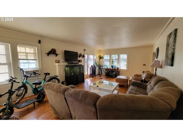 $599,900 | 1445 West 11th Avenue, Eugene, OR 97402
