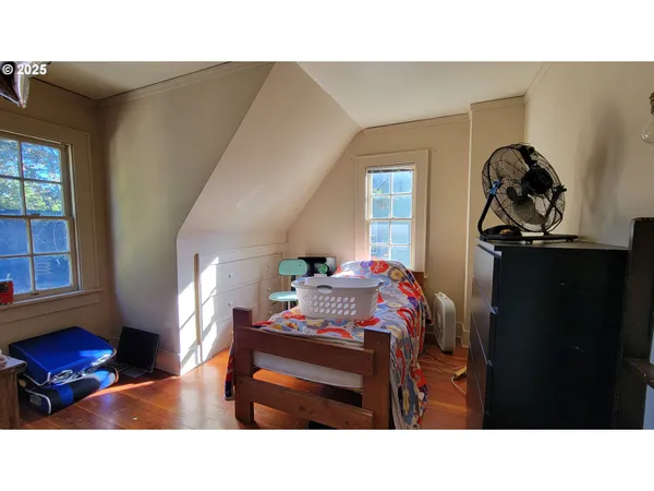 $599,900 | 1445 West 11th Avenue, Eugene, OR 97402