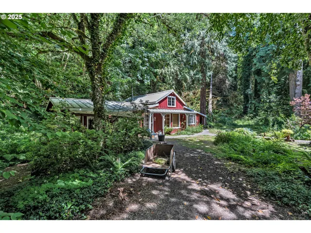 $699,900 | 63645 East Barlow Trail Road, Rhododendron, OR 97049