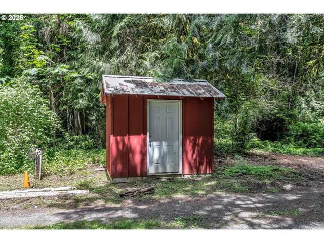 $699,900 | 63645 East Barlow Trail Road, Rhododendron, OR 97049