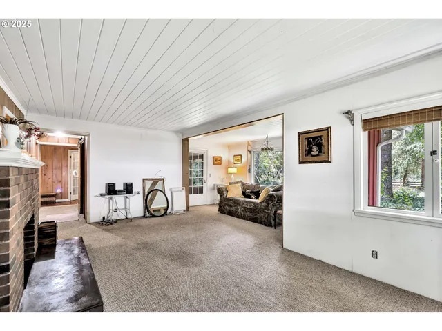 $699,900 | 63645 East Barlow Trail Road, Rhododendron, OR 97049