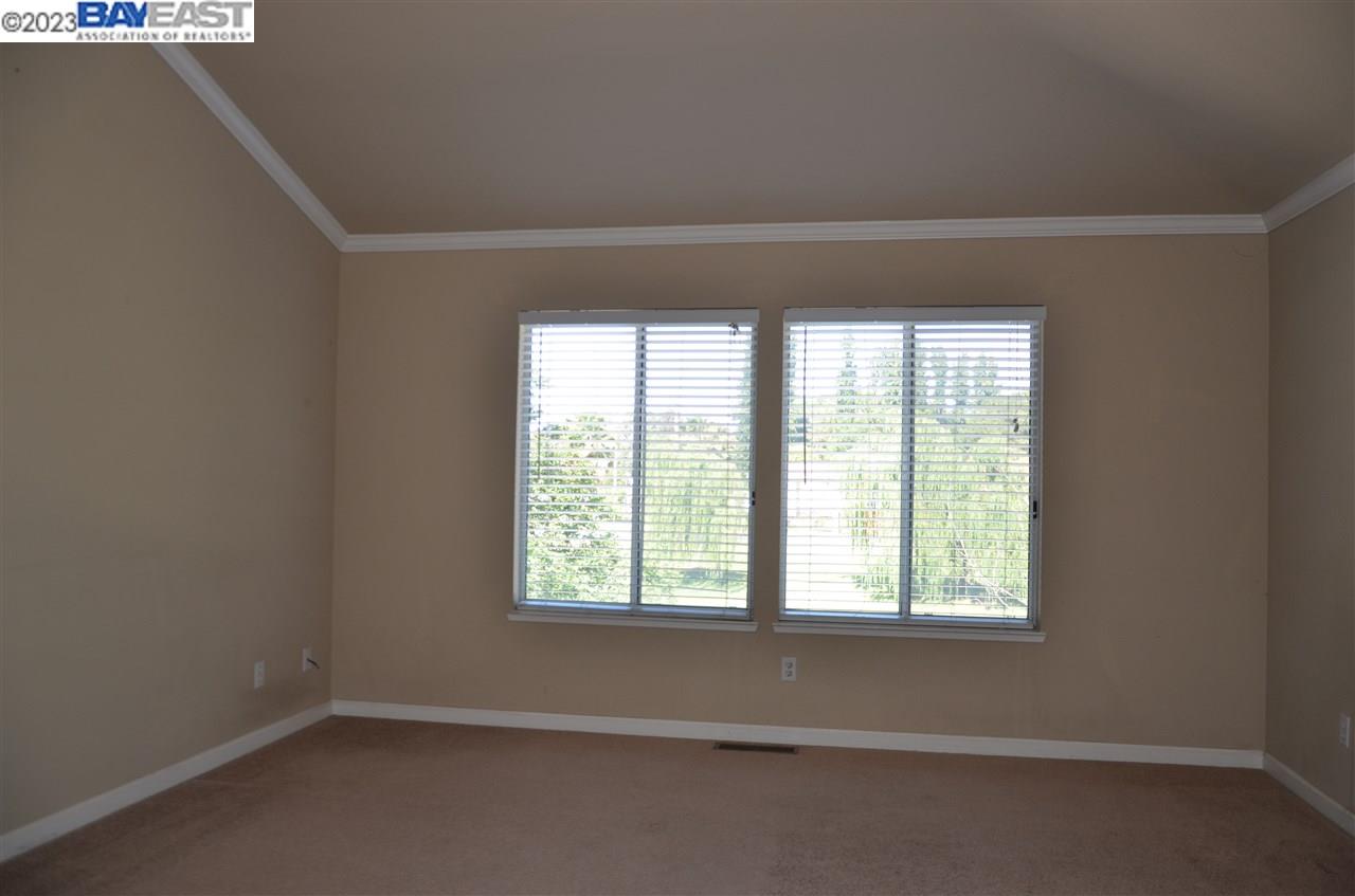1463 Egret Drive Tracy, CA 95376 - Photo 16 of 19 an empty room with a window