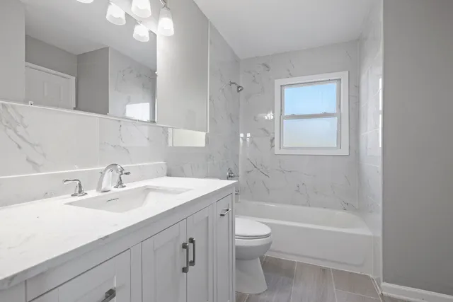 $277,500 | 17700 Springfield Avenue, Country Club Hills, IL 60478