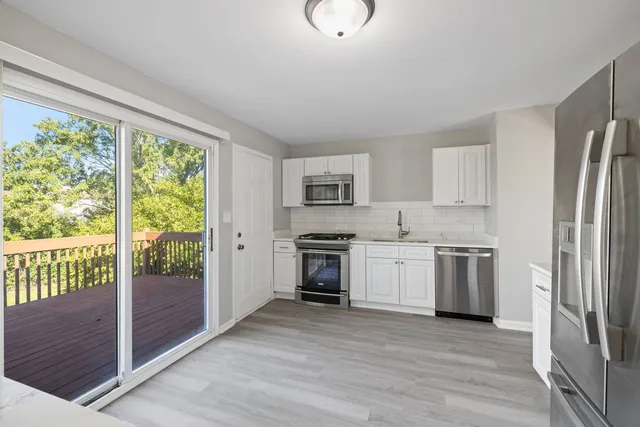 $277,500 | 17700 Springfield Avenue, Country Club Hills, IL 60478