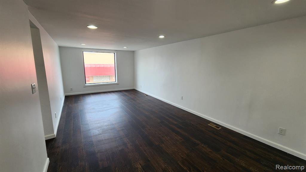 8529 Vernor Highway, Unit UPPR Detroit, MI 48209 - Photo 6 of 13