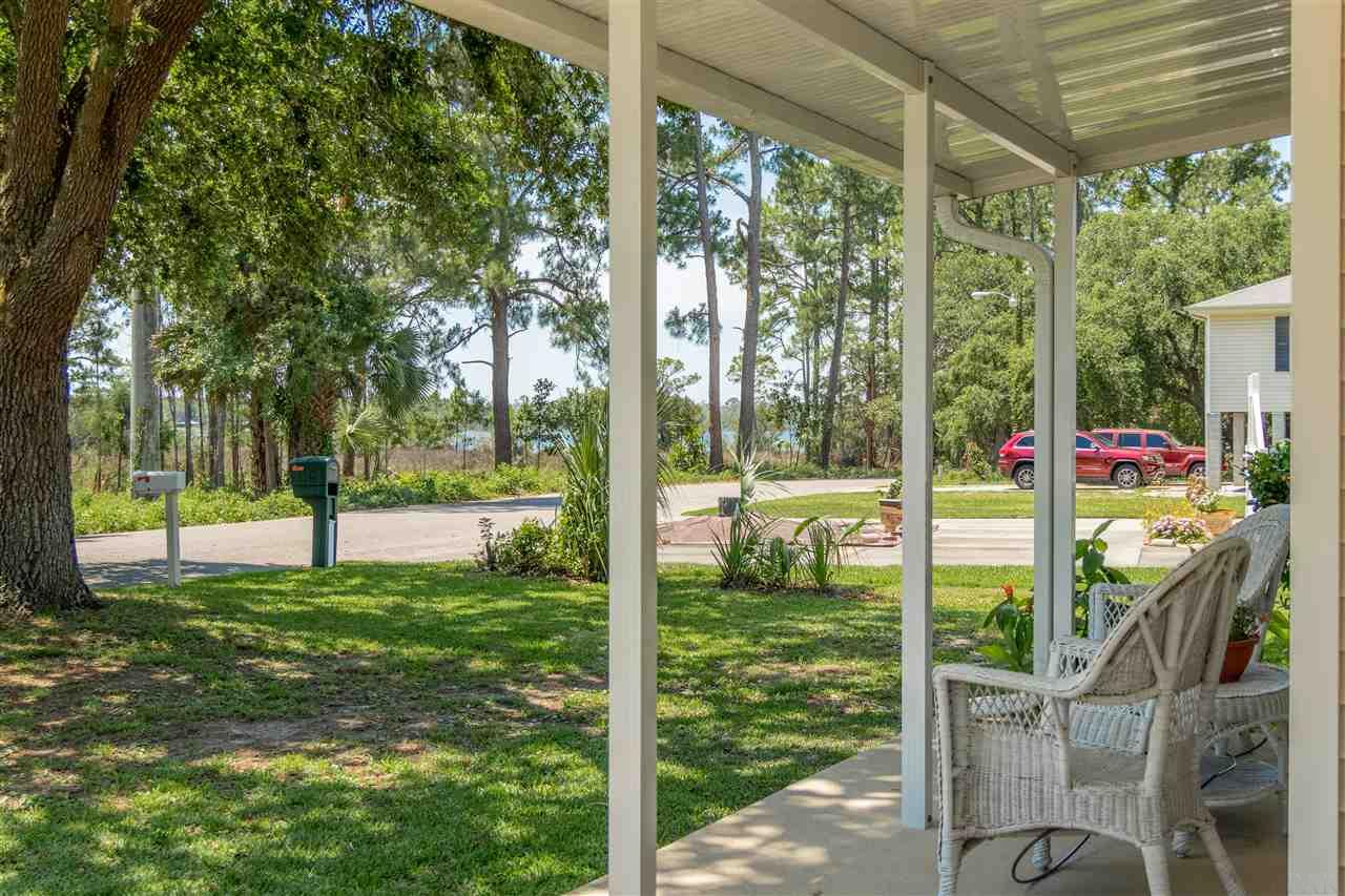 114 Cousineau Road Pensacola, FL 32507 - Photo 4 of 45