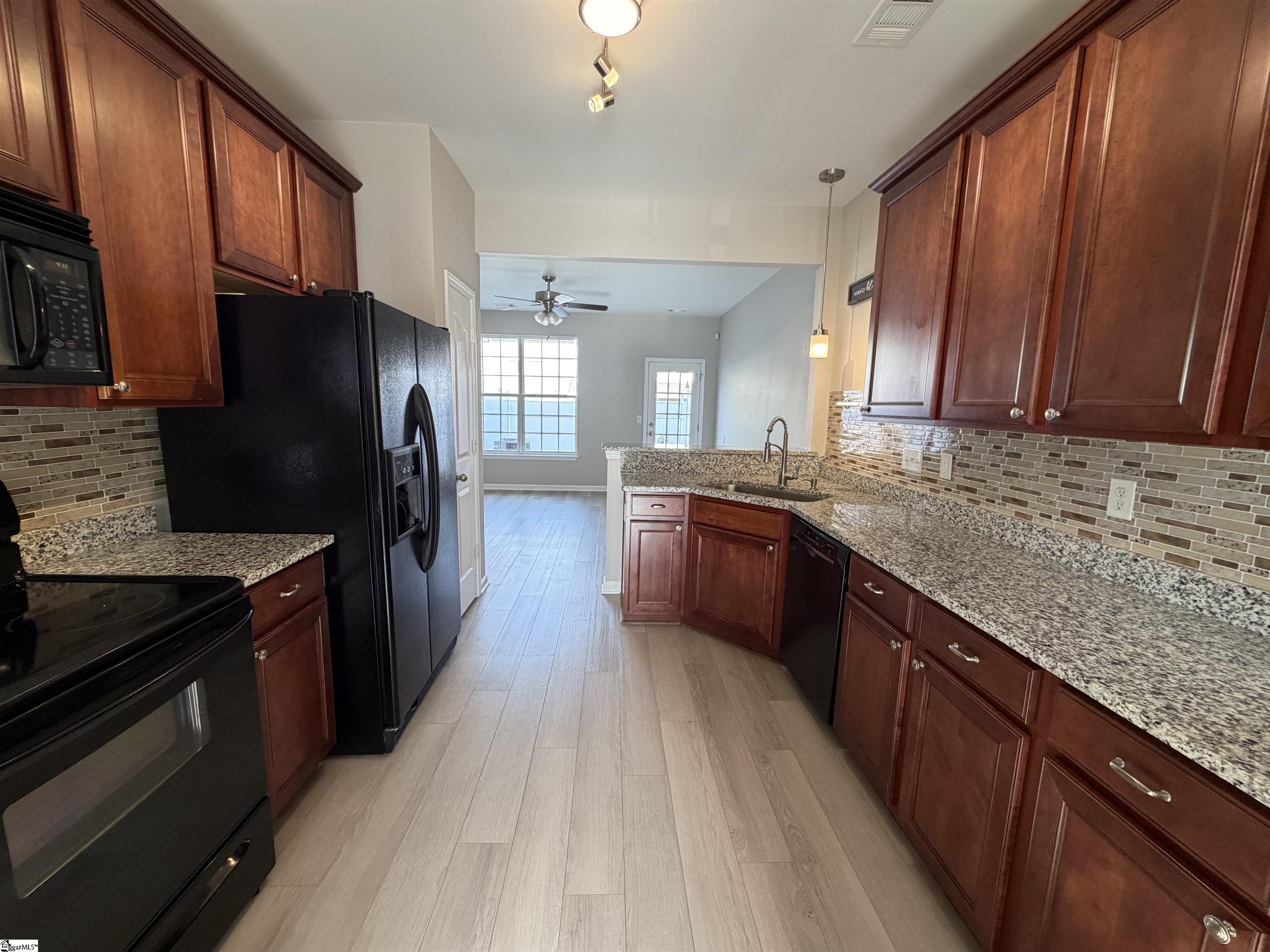 34 Swade Way Greer, SC 29650 - Photo 13 of 50