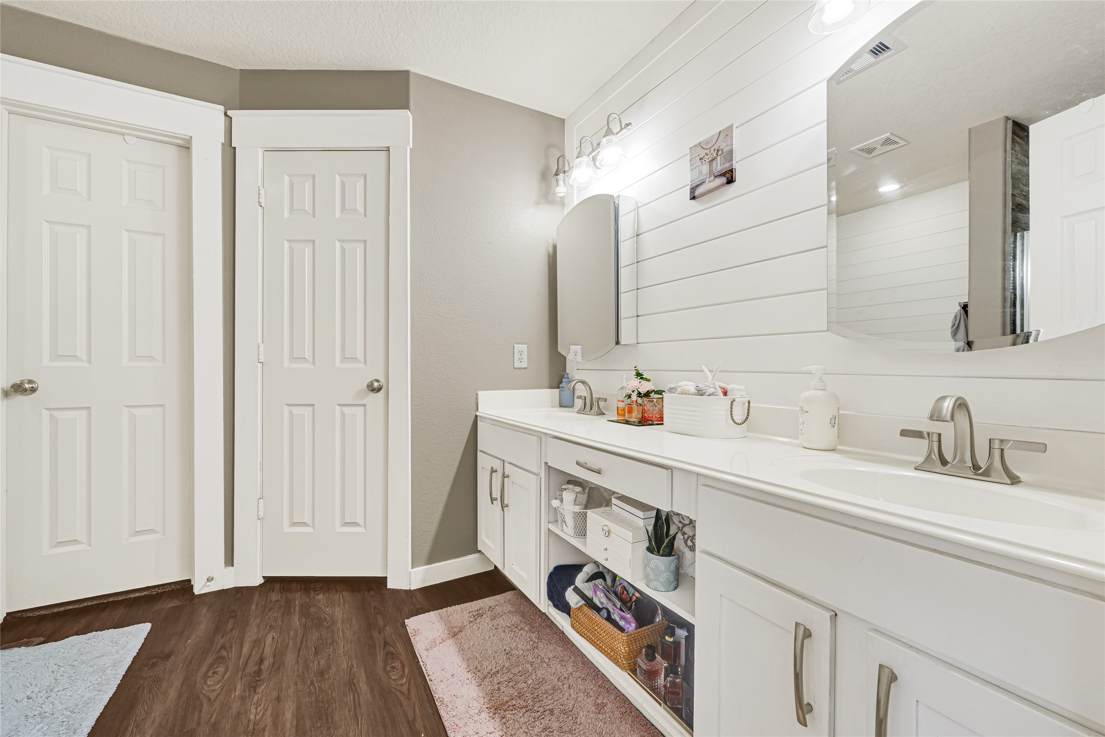 9825 Hyacinth Way Conroe, TX 77385 - Photo 16 of 21