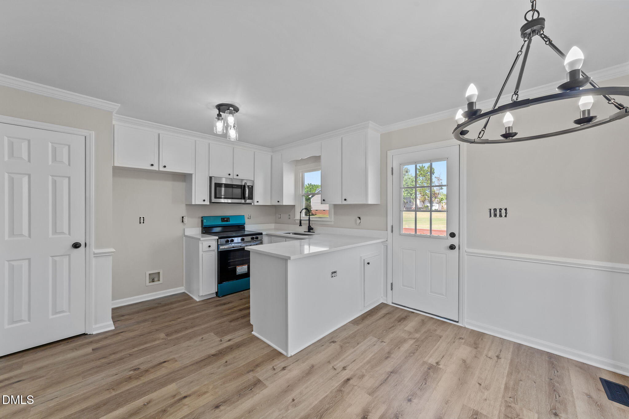 370 Sanders Road Benson, NC 27504 - Photo 8 of 32
