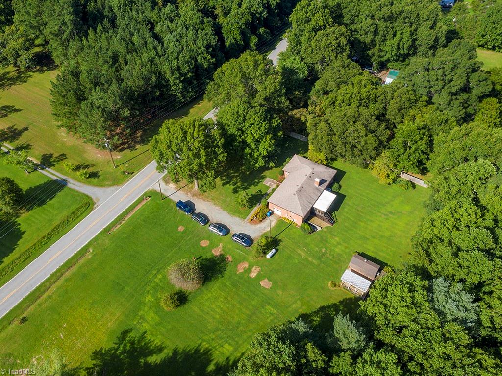 1227 Ritters Lake Road Greensboro, NC 27406 - Photo 27 of 30 Gallery Image 27