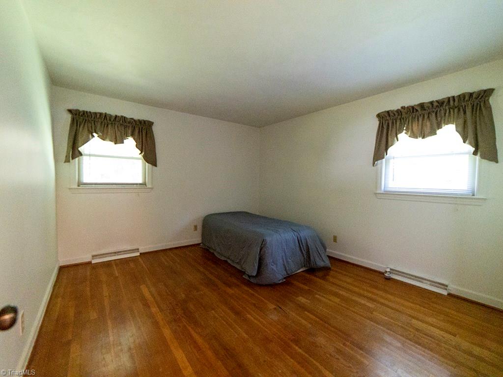 1227 Ritters Lake Road Greensboro, NC 27406 - Photo 10 of 30 Gallery Image 10