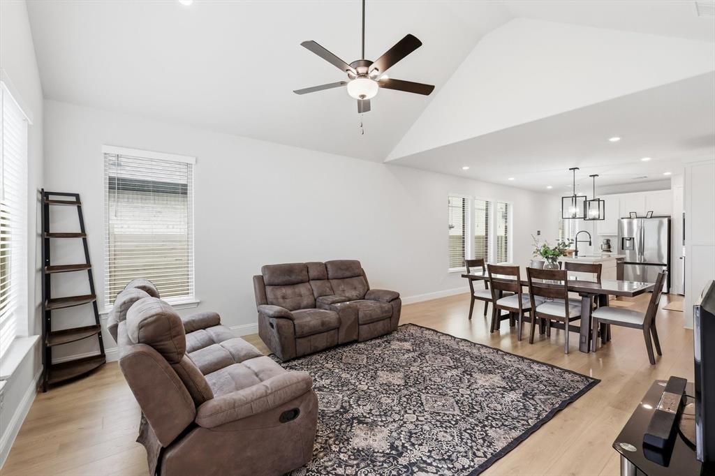 736 Rosemary Road Argyle, TX 76226 - Photo 12 of 39