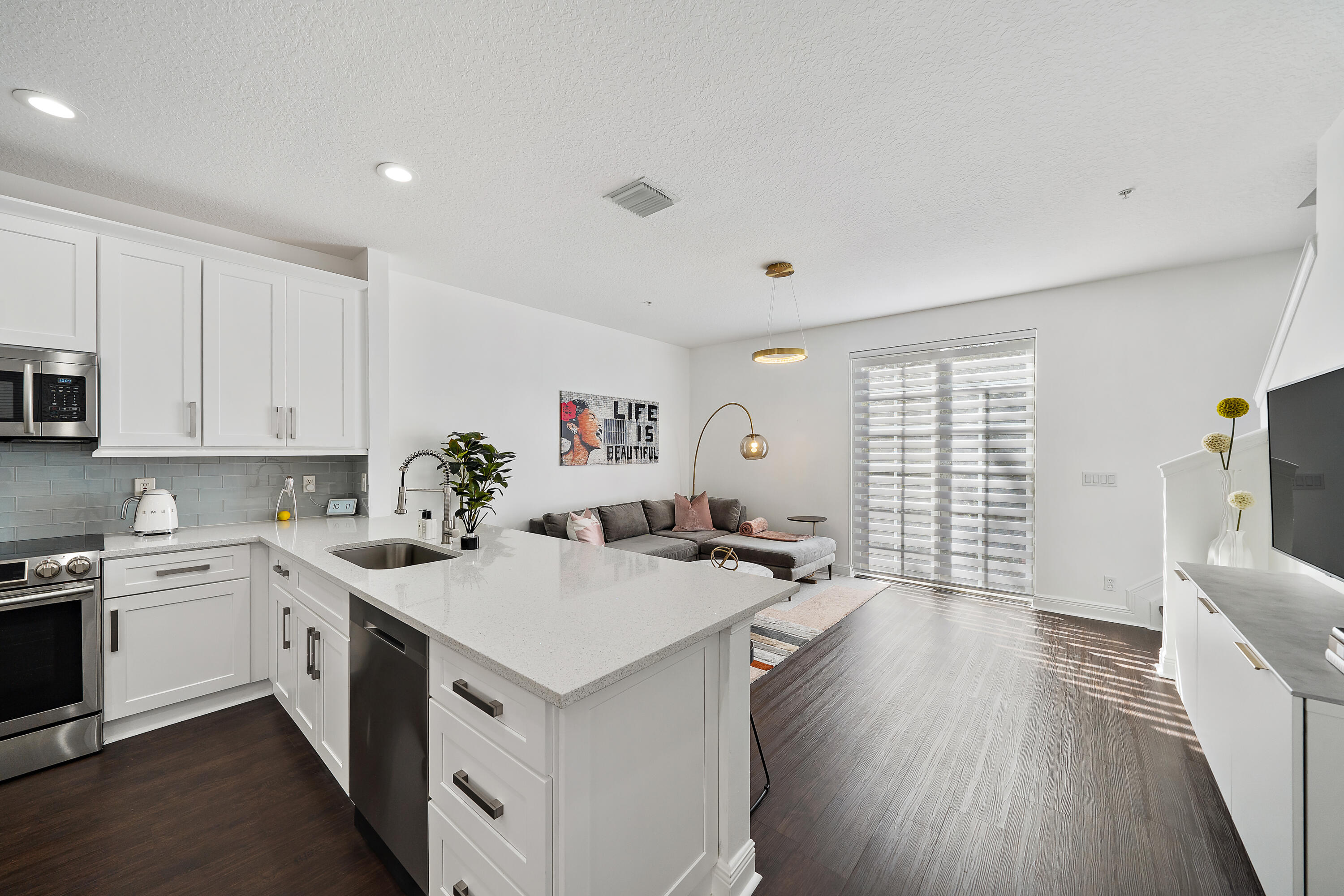 113 West Indian Crossing Circle Jupiter, FL 33458 - Photo 12 of 35 024-113WIndianCrossingCir-Jupiter-FL-FUL