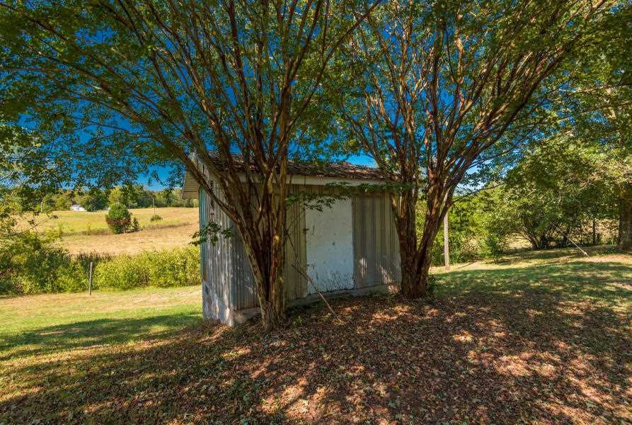 1031 Federal Road Madisonville, TN 37354 - Photo 34 of 36 Gallery Image 34