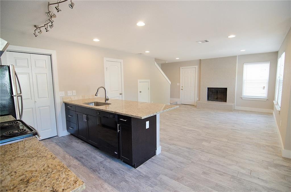 11901 Alpheus Avenue, Unit B Austin, TX 78759 - Photo 4 of 20 Picture from previous listing.