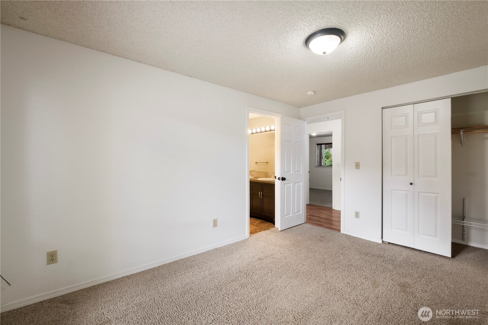 21906 Old Poplar Way Brier, WA 98036 - Photo 20 of 35