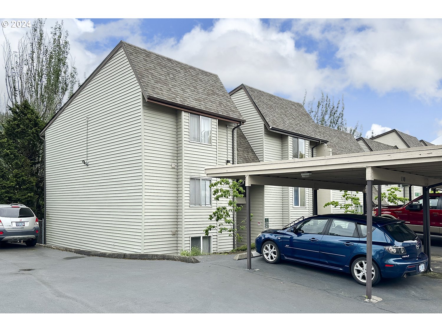 200 Southwest Florence Avenue Gresham, OR 97080 - Photo 1 of 35