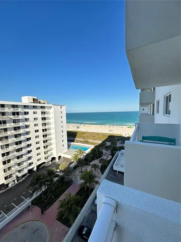 $475,000 | 345 Ocean Drive, Unit 1022, Miami Beach, FL 33139