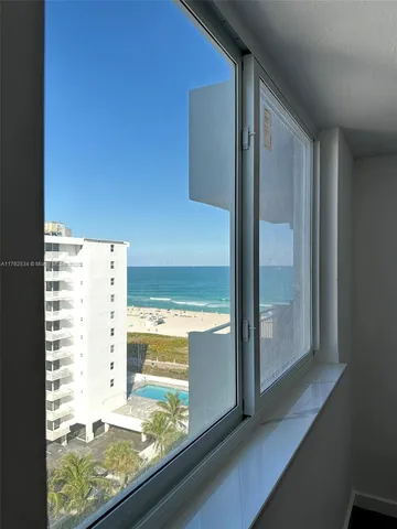 $475,000 | 345 Ocean Drive, Unit 1022, Miami Beach, FL 33139