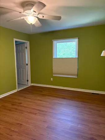 $295,000 | 38320 Saratoga Circle, Farmington Hills, MI 48331